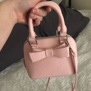 Pink bow-front Betsey Johnson crossbody handbag